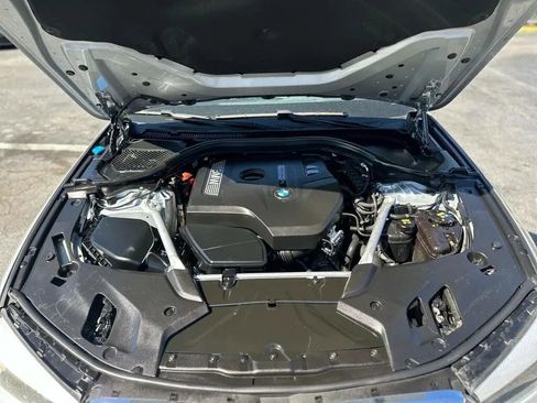 Used 2018 BMW 530i w/ Premium Package image 13