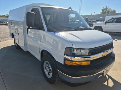 New 2025 Chevrolet Express 3500 w/ Power Convenience Package