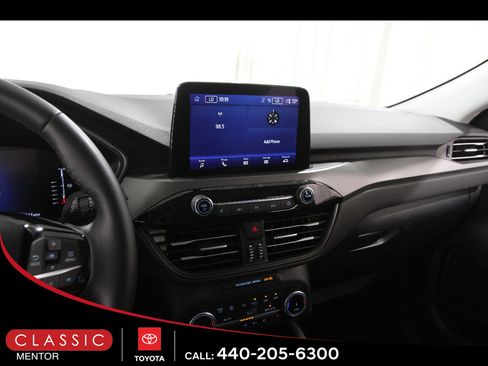 Used 2024 Ford Escape Active AWD/4WD image 9