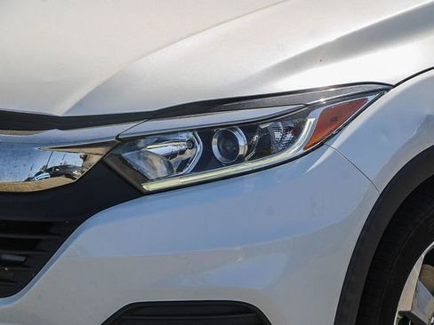 Used 2021 Honda HR-V LX image 10