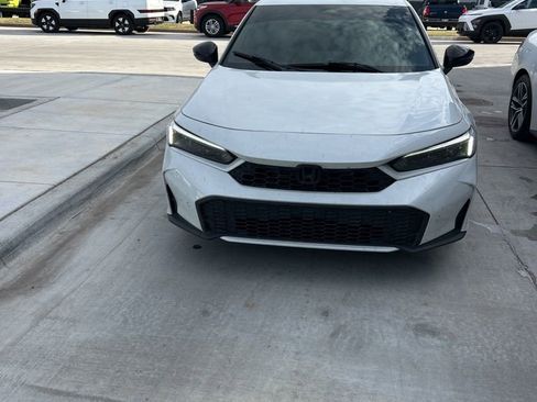 Used 2025 Honda Civic Sport Touring image 2