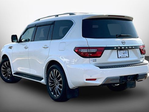 Used 2024 Nissan Armada Platinum w/ Captain's Chairs Package AWD/4WD image 11