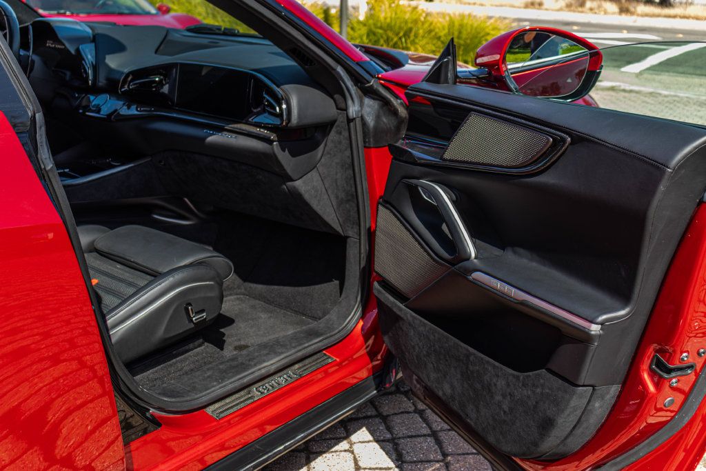 Used 2023 Ferrari Purosangue AWD/4WD image 53