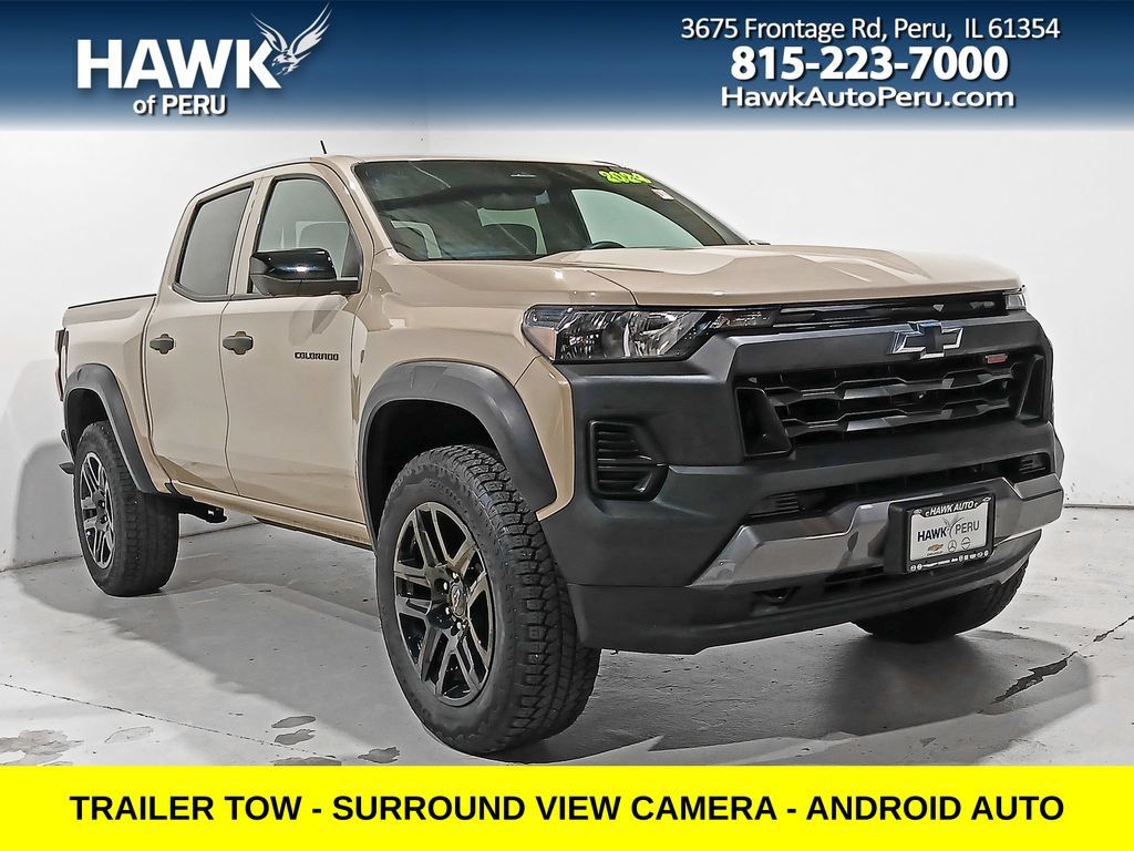 Used 2024 Chevrolet Colorado Trail Boss w/ Technology Package AWD/4WD image 1