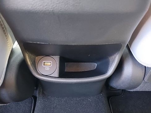 Used 2023 Hyundai Kona SEL FWD image 38