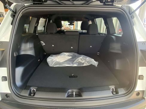New 2026 Jeep Cherokee Laredo AWD/4WD image 37
