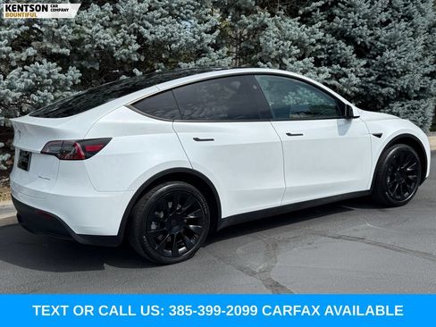 Used 2024 Tesla Model Y Long Range AWD/4WD image 9