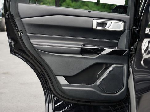 Used 2023 Ford Explorer ST w/ Technology Package image 20