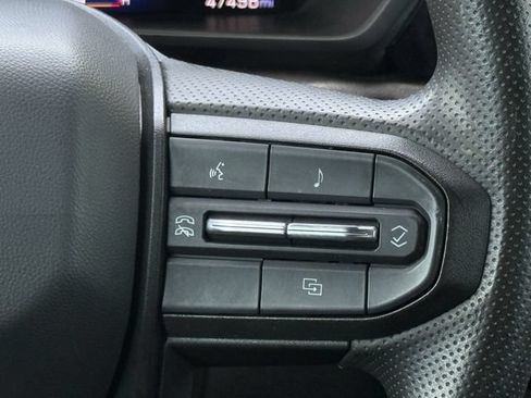 Certified 2024 Chevrolet Colorado Trail Boss w/ Technology Package AWD/4WD image 19