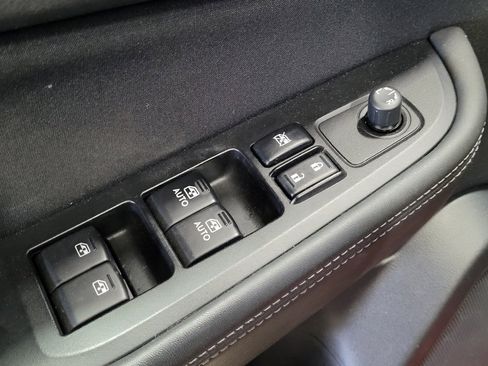 Used 2016 Subaru Legacy 2.5i Premium AWD/4WD image 27