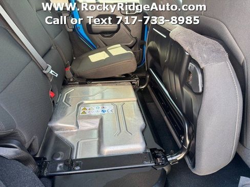 Used 2023 Jeep Wrangler Unlimited w/ Cold Weather Group AWD/4WD image 14