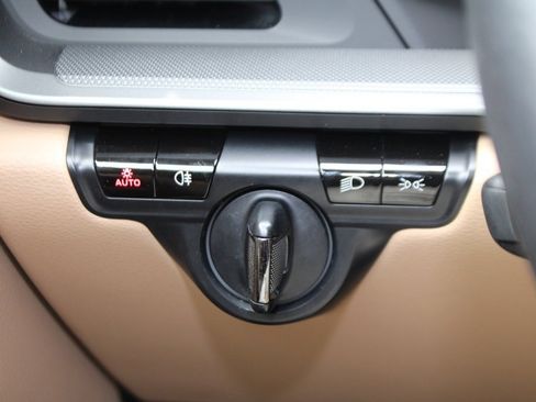 Used 2020 Porsche 911 Carrera S image 23