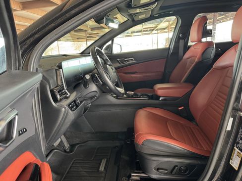 Used 2025 Kia Sportage SX Prestige image 26