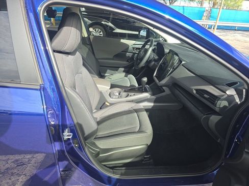 Used 2024 Subaru Crosstrek 2.0i Premium image 13