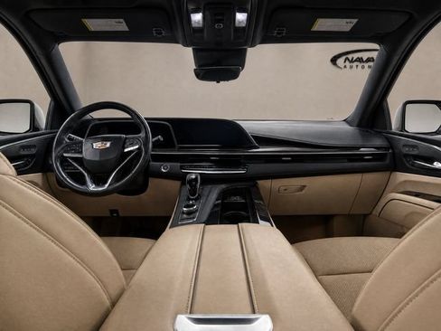 Used 2023 Cadillac Escalade Premium Luxury w/ LPO, Floor Liner Package AWD/4WD image 12