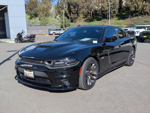 Certified 2021 Dodge Charger Scat Pack image 1