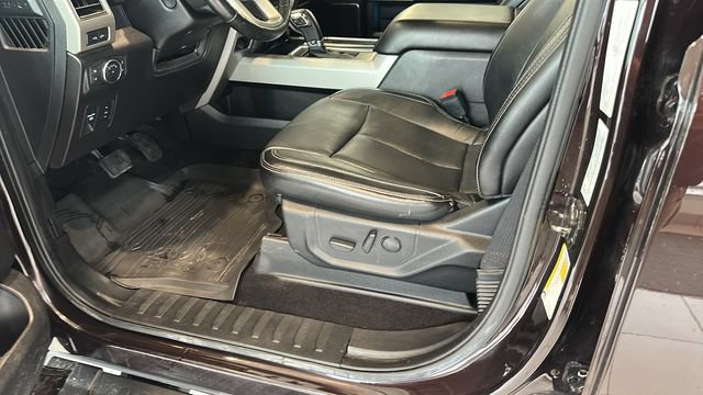 Used 2019 Ford F150 Lariat w/ Equipment Group 502A Luxury AWD/4WD image 9