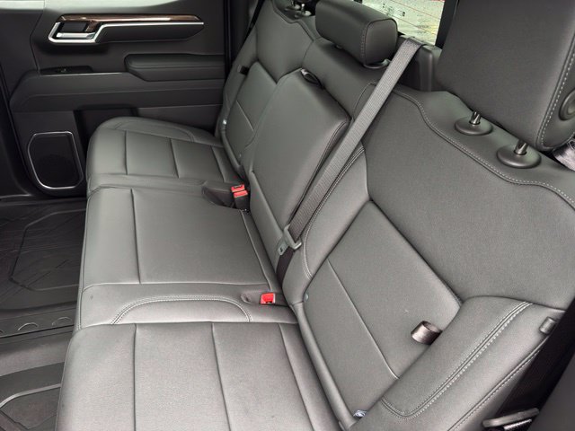 New 2026 Chevrolet Silverado 1500 RST AWD/4WD image 9