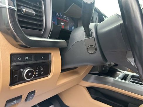 Used 2023 Ford F250 Lariat w/ Chrome Package AWD/4WD image 37