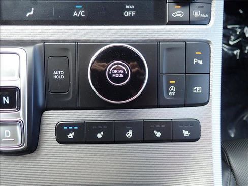 Used 2025 Hyundai Palisade Calligraphy FWD image 21