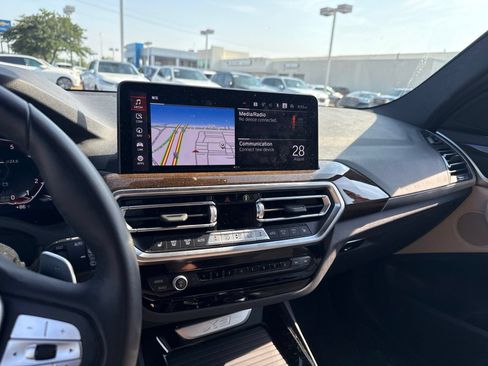 Used 2023 BMW X3 xDrive30i w/ Premium Package w/ZPA AWD/4WD image 17