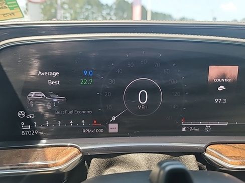 Used 2021 Cadillac Escalade Sport Platinum w/ LPO, ONYX Package image 24