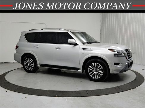 Used 2021 Nissan Armada SL w/ Captain's Chairs Package image 1