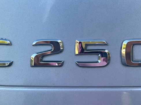 Used 2013 Mercedes-Benz C 250 Sedan image 47