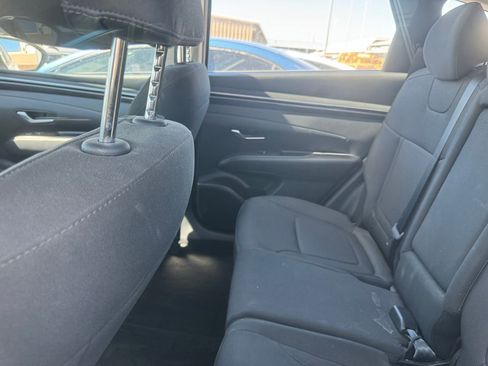 Used 2022 Hyundai Tucson SE w/ Cargo Package image 7