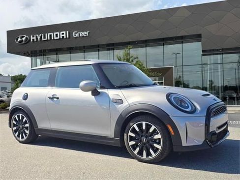 Used 2023 MINI Cooper S FWD image 1