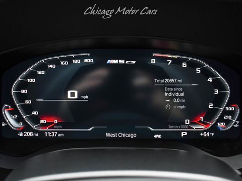 Used 2022 BMW M5 CS image 11