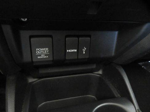 Used 2015 Honda Fit EX-L image 38