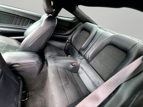 Used 2016 Ford Mustang GT Premium RWD image 18