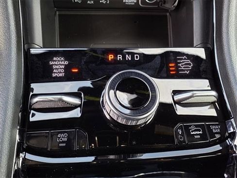 New 2022 Jeep Grand Cherokee Trailhawk w/ Advanced Protech Group II image 26