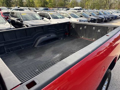 Used 2024 RAM 2500 Big Horn image 13