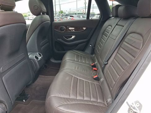 Used 2016 Mercedes-Benz GLC 300 4MATIC image 10