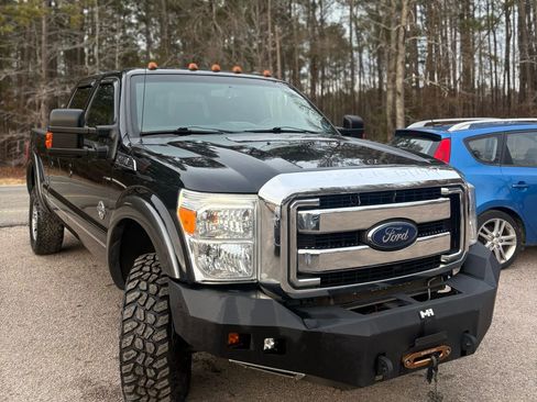 Used 2016 Ford F350 Lariat w/ Lariat Ultimate Package image 50