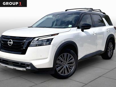 Certified 2023 Nissan Pathfinder SL w/ SL Premium Package