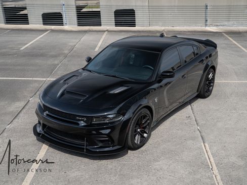 Used 2023 Dodge Charger SRT Hellcat w/ Harman/Kardon Audio Group image 40