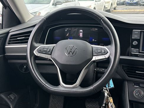 Used 2024 Volkswagen Jetta S FWD image 17