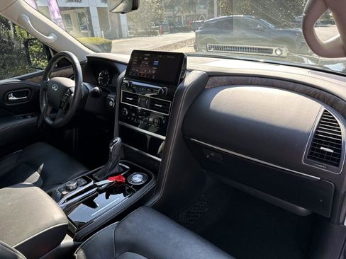 Certified 2024 INFINITI QX80 Premium Select w/ Cargo Package image 15