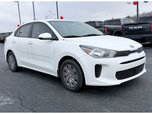 Used 2019 Kia Rio LX image 2