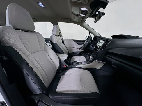 Used 2023 Subaru Forester image 29