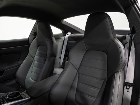 Used 2024 Porsche 911 Turbo S image 30