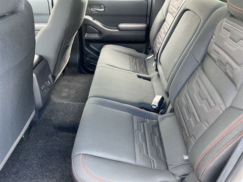 New 2025 Nissan Frontier PRO-4X w/ Pro Convenience Package image 26