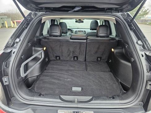 Used 2016 Jeep Cherokee Limited w/ Trailer Tow Group image 19