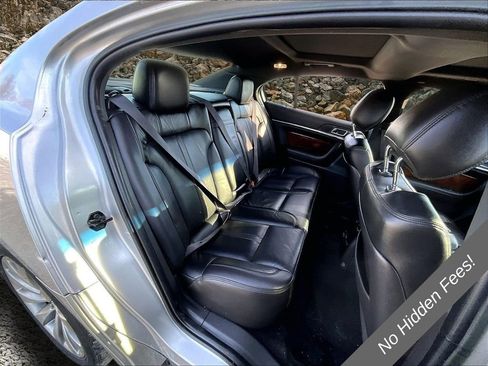 Used 2013 Lincoln MKS AWD image 24