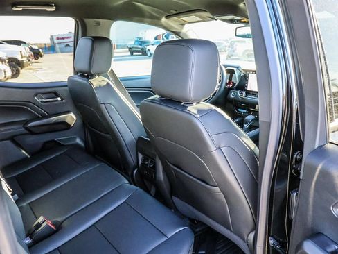 New 2026 GMC Canyon Elevation w/ Convenience Package RWD image 18