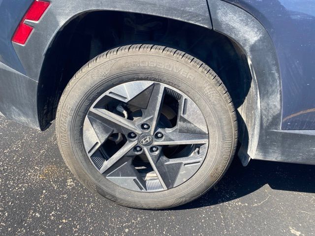 Used 2025 Hyundai Tucson SEL AWD/4WD image 9