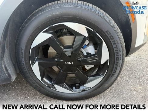 Used 2025 Kia Sorento EX w/ EX Panoramic Sunroof Package FWD image 7
